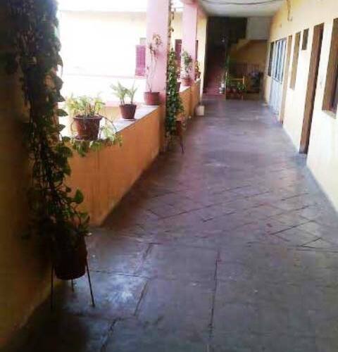 Purohit Guest House, Ratlam 4